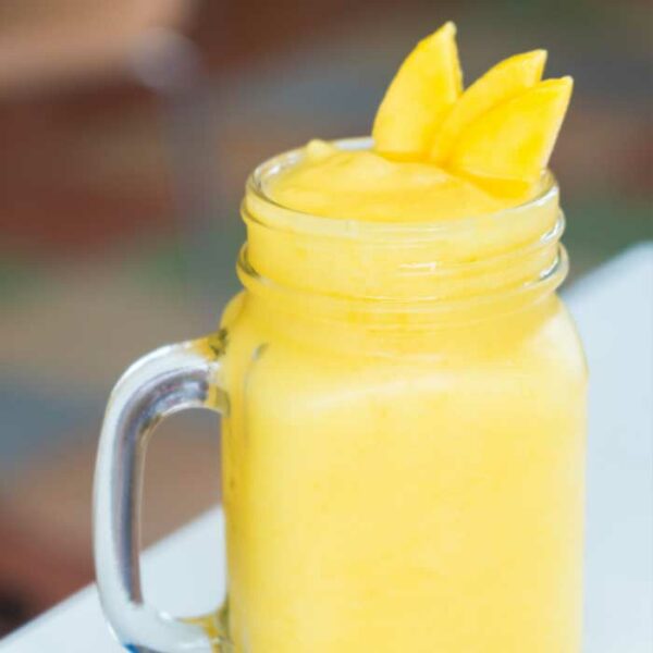 mango smoothie shake